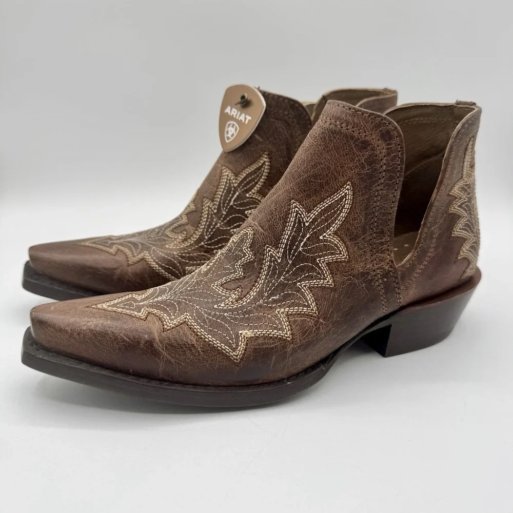 Ariat Dixon Low‎ Heel  Boots Women's Size 7 Rhino Tan Leather Snip Toe